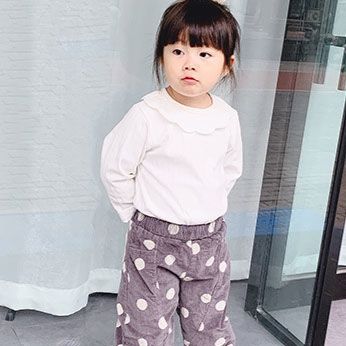 キッズファッション ニット　フリル襟付きリブ編み長袖ニットトップス