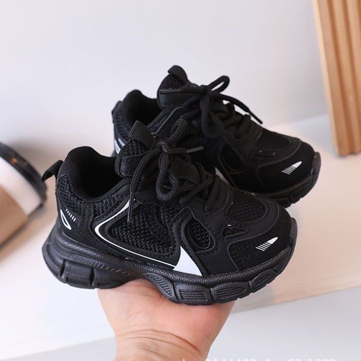 https://fulmo-img-server.com/everyday-kids-outfits/1771815357816_nq9w6so9_34bnr6ju.jpeg