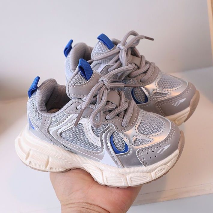 https://fulmo-img-server.com/everyday-kids-outfits/1771815390823_mqhrcmpi_97f2fk4v.jpeg