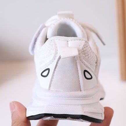 https://fulmo-img-server.com/everyday-kids-outfits/1771815462671_mdsxo2e4_e165glyf.jpeg