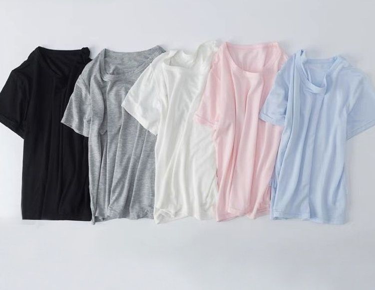 キッズファッション やわらか素材の無地半袖丸首Tシャツ