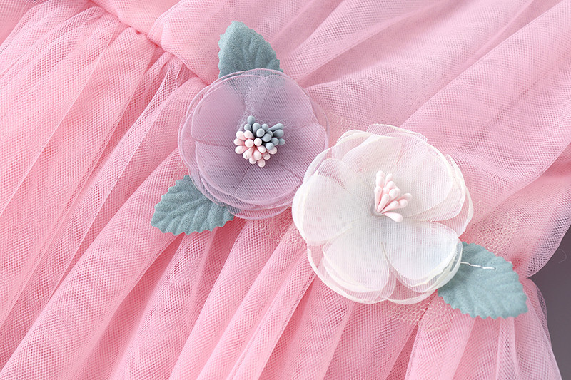 キッズファッション 蝶々刺繍とお花飾りの長袖ふんわりチュール姫様ドレス