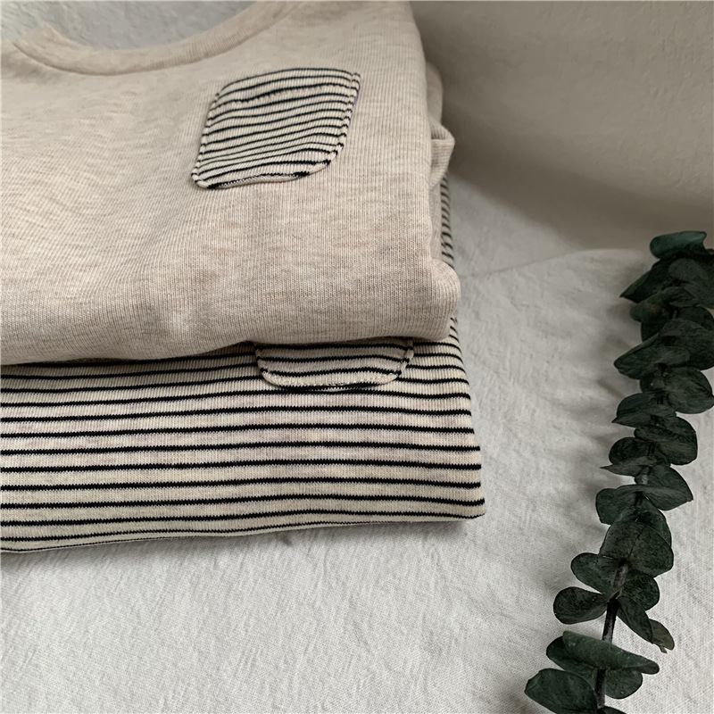 キッズファッション ナチュラル細ボーダー長袖綿Tシャツ