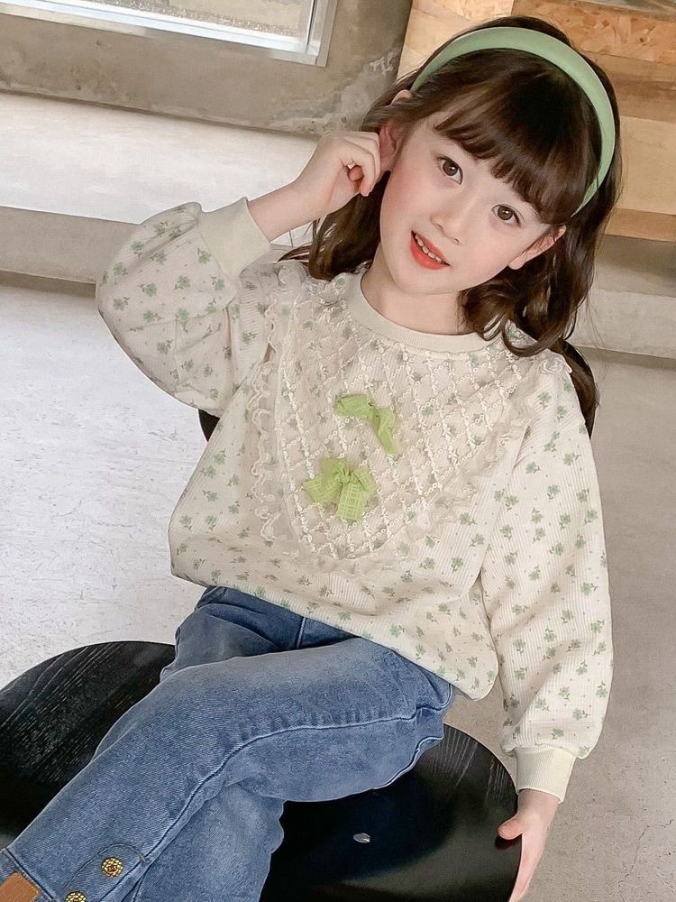 https://fulmo-img-server.com/everyday-kids-outfits/2565ea60-d22e-41c6-a4e0-f4b6e2e57c7a.jpg