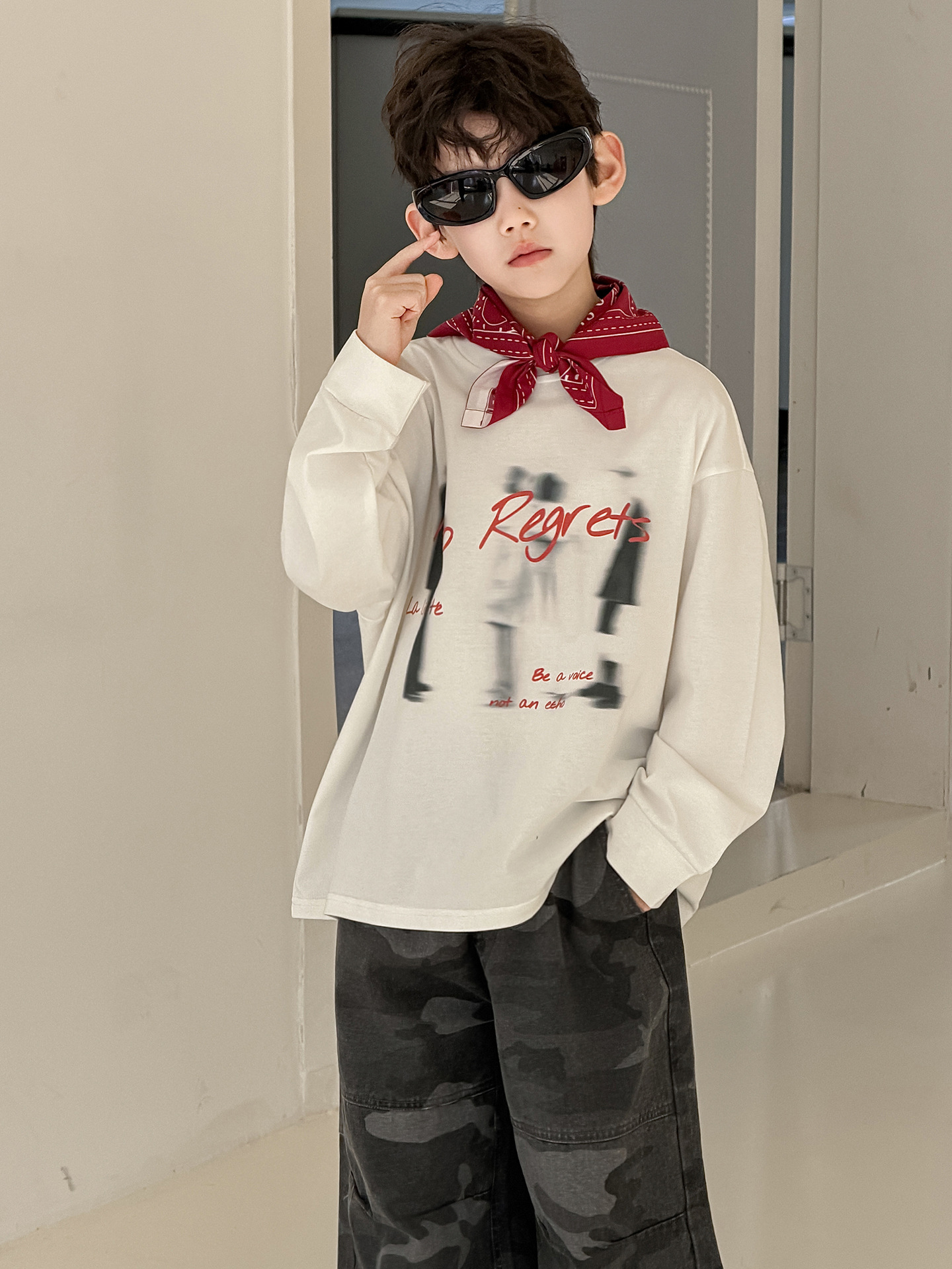 https://fulmo-img-server.com/everyday-kids-outfits/2b9187de-98f9-4bd6-aaf1-741fd626523b.jpg