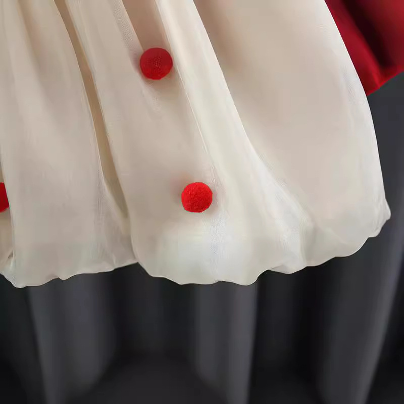 キッズファッション 大きなリボンと丸飾り付きバルーンスカートワンピース