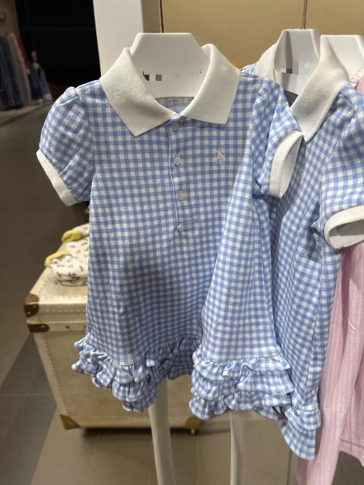 https://fulmo-img-server.com/everyday-kids-outfits/2ec385d8-aeb4-4462-8607-32eac07e1693.jpg