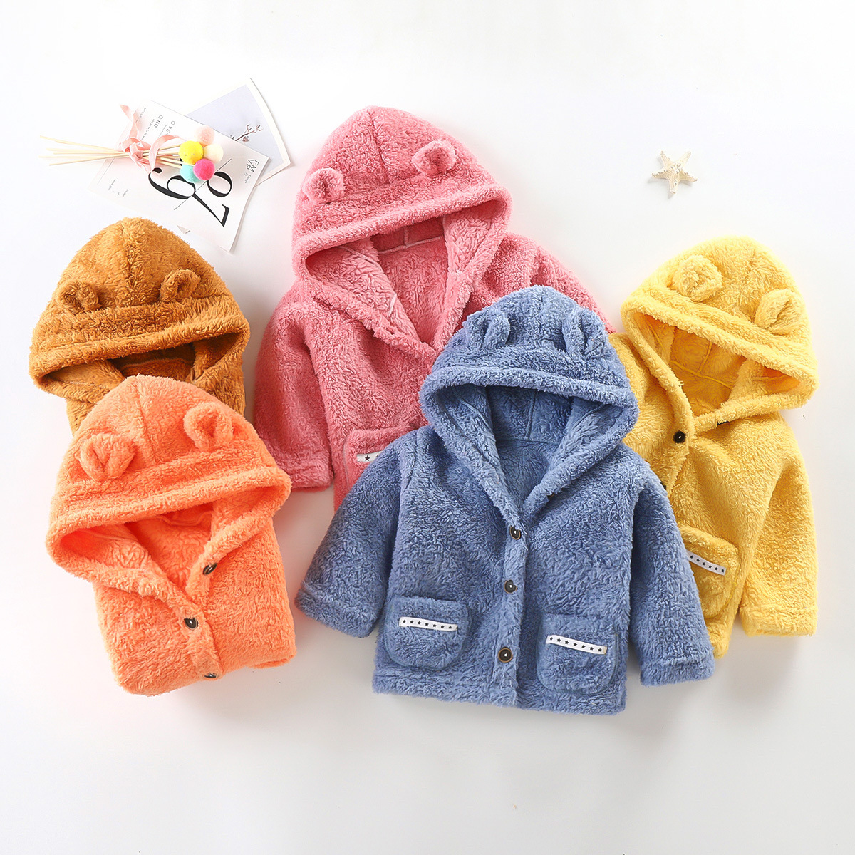 キッズファッション くま耳付きもこもこボアフード羽織りニット