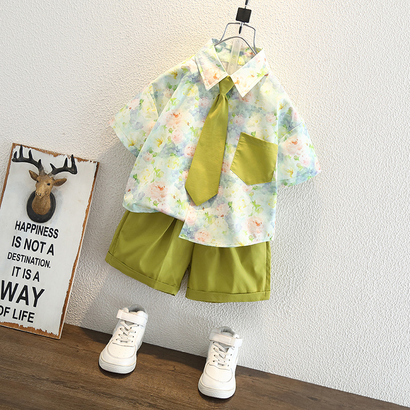 https://fulmo-img-server.com/everyday-kids-outfits/3c62ae7f-3e7c-4ced-ba51-5bc93d739a25.jpg