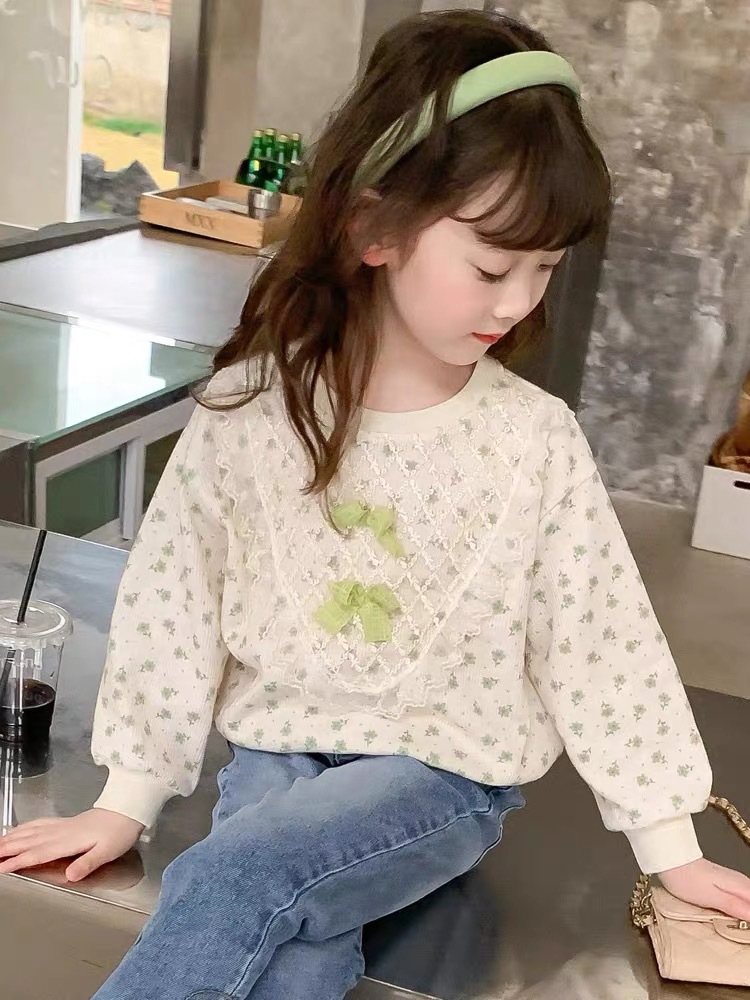 https://fulmo-img-server.com/everyday-kids-outfits/3ed2e526-5a8d-4175-b8d4-29eb70fc5234.jpg