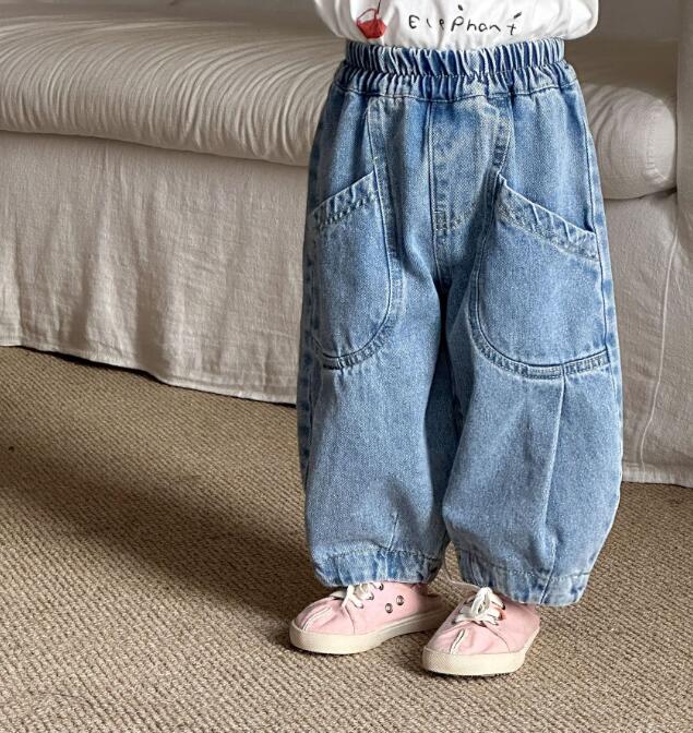 https://fulmo-img-server.com/everyday-kids-outfits/4076e0c6-ec78-4533-96fd-f39cee06aef2.jpg