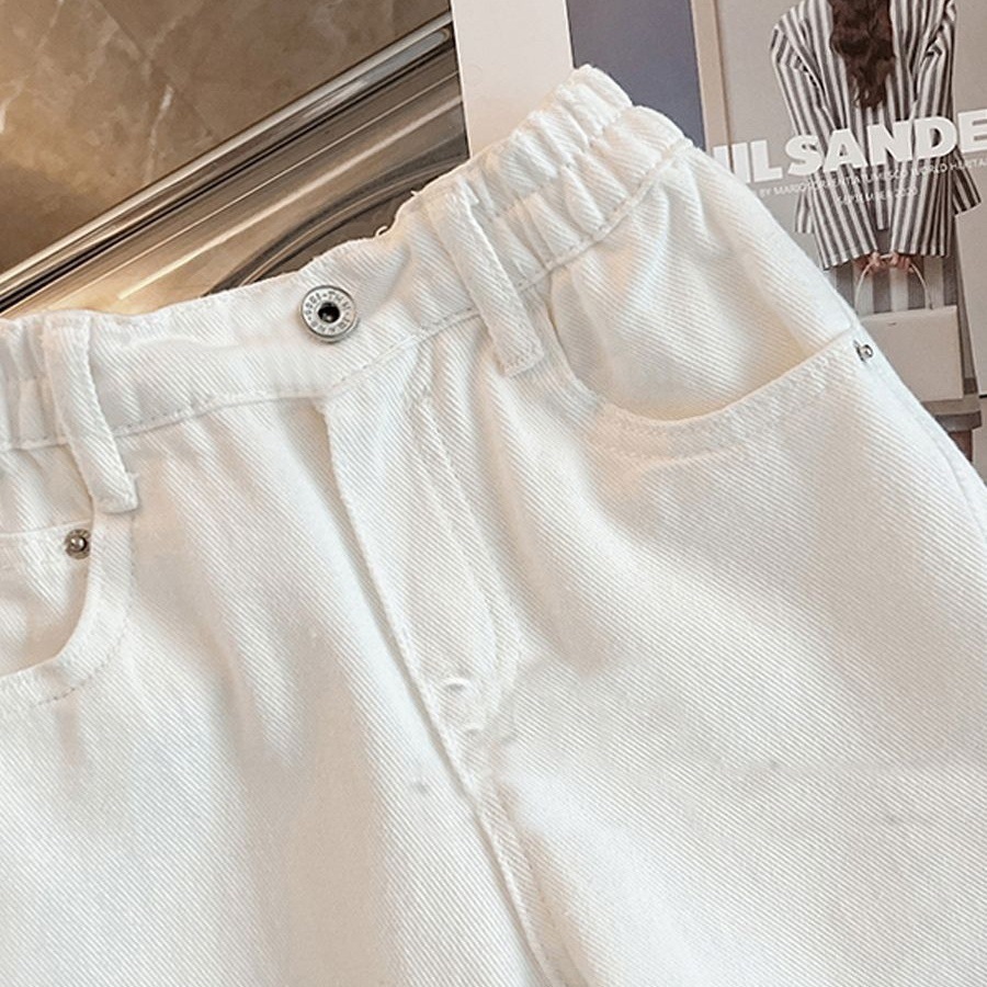 https://fulmo-img-server.com/everyday-kids-outfits/4133ac62-c7d7-44db-851d-87e51029dd4d.jpg