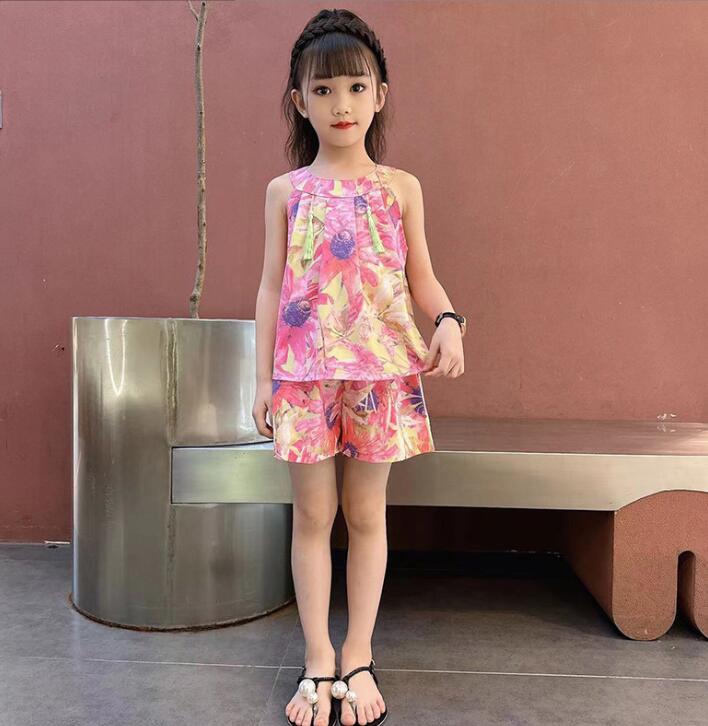 https://fulmo-img-server.com/everyday-kids-outfits/44042a4b-6f72-46e8-89fa-4bdac5970b75.jpg