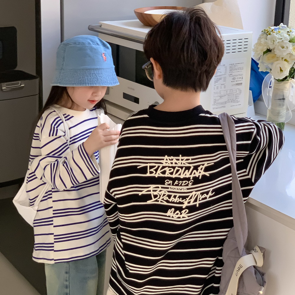 キッズファッション 男の子女の子兼用ボーダー柄長袖Tシャツ90-150センチ韓国風