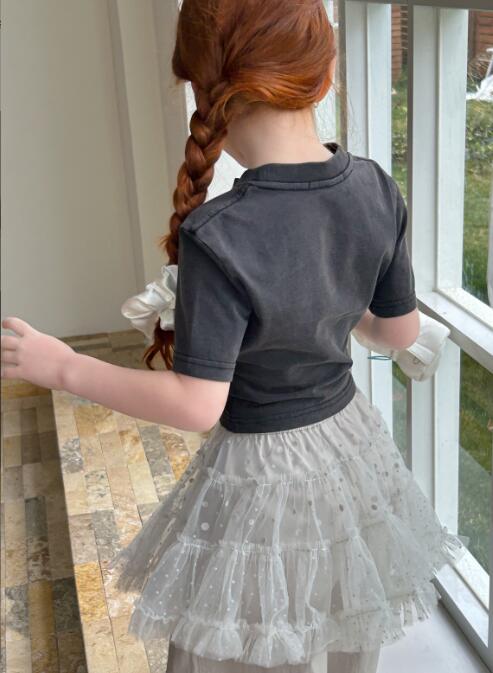 https://fulmo-img-server.com/everyday-kids-outfits/4e182cd7-9505-4382-8322-4f9266ef1643.jpg