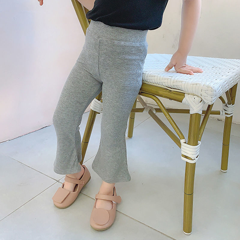 キッズファッション 女の子用リブ編みフレアパンツ