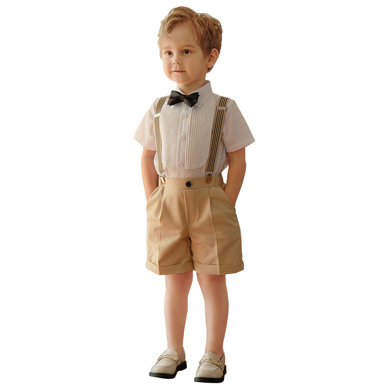 https://fulmo-img-server.com/everyday-kids-outfits/5cbc80f2-59d7-412d-a77f-252e386ba81f.jpg