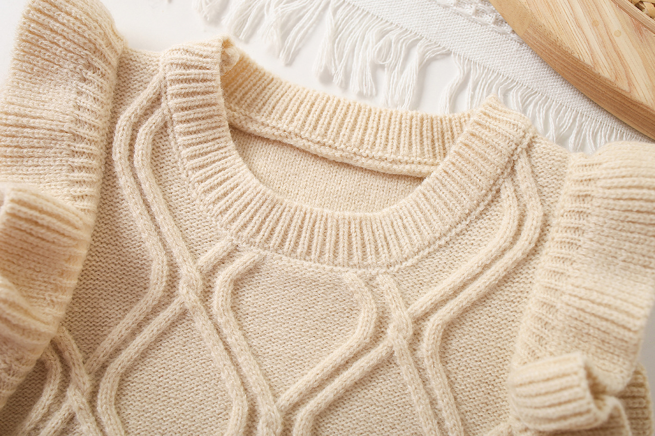 キッズファッション 立体ケーブル編みお花モチーフ付きニットセーター