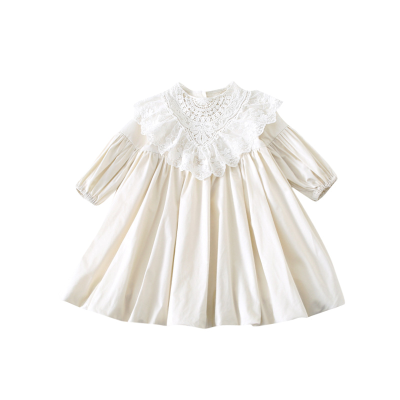 キッズファッション ふんわり袖のプリンセス風フリル付きワンピース