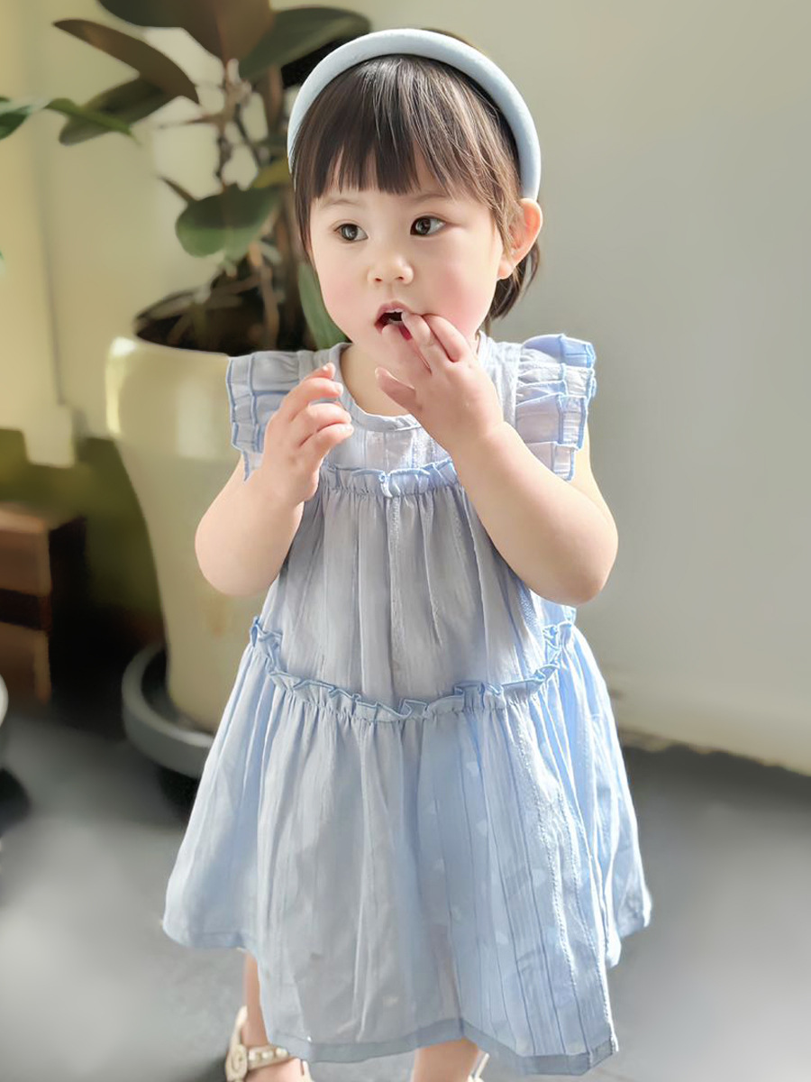 キッズファッション 天使のような可愛らしいふわふわノースリーブワンピース