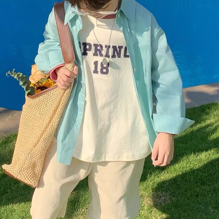 キッズファッション シャツ　ゆったりシルエット長袖シャツ