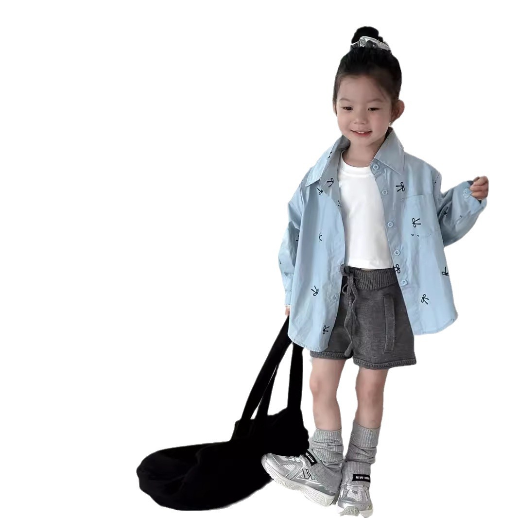 https://fulmo-img-server.com/everyday-kids-outfits/65aed612-8d2b-491b-88f9-0a888b6b0269.jpg