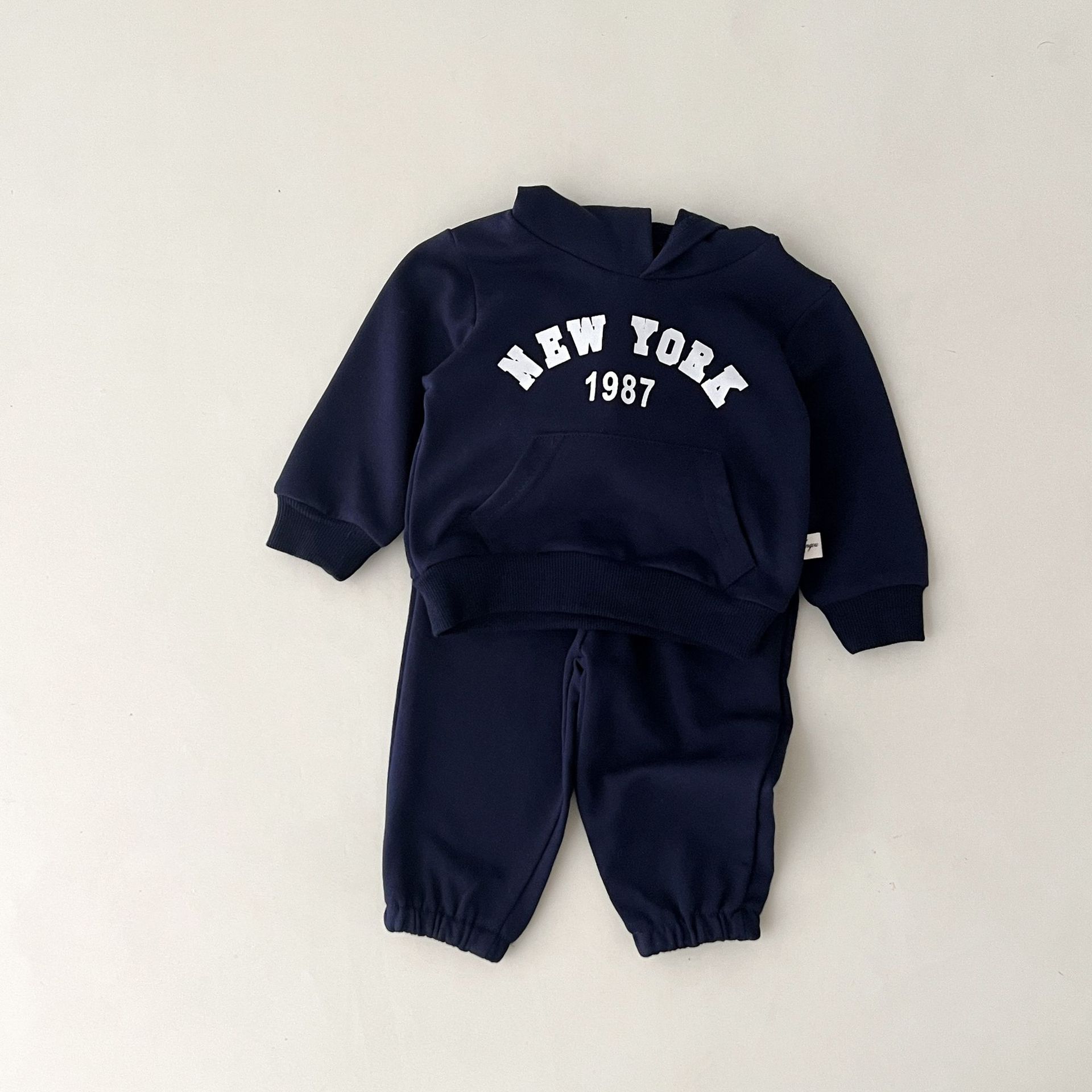 キッズファッション カレッジ風プリントフード付きセットアップ