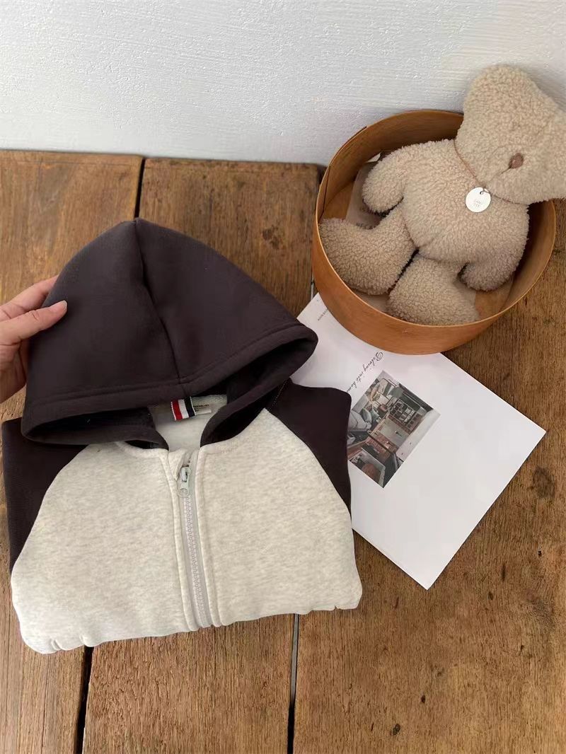 キッズファッション 袖ラインデザインフード付きジップアップトレーナー