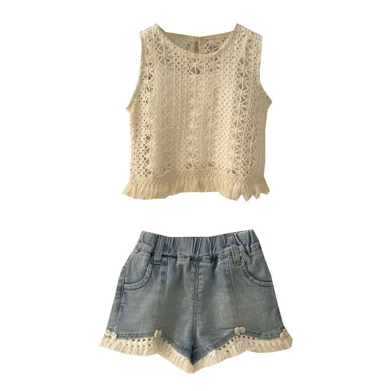 https://fulmo-img-server.com/everyday-kids-outfits/827baf77-ee28-4475-8c65-a77f4aa59de0.jpg