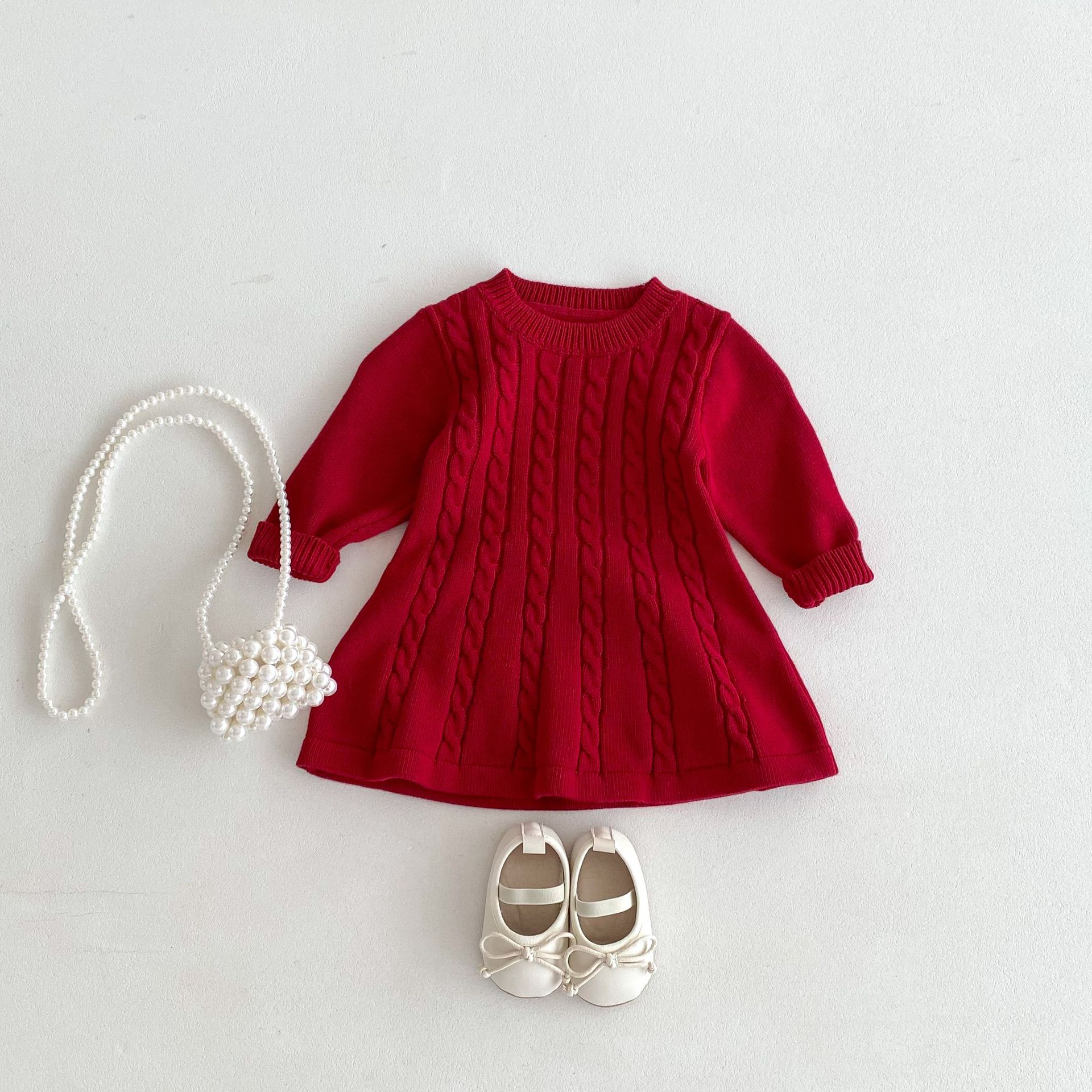 https://fulmo-img-server.com/everyday-kids-outfits/88643290-a849-4490-acc1-130616d3ec03.jpg