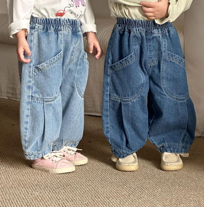 https://fulmo-img-server.com/everyday-kids-outfits/8b6053c9-5c21-4d37-9665-6f52731b0d53.jpg