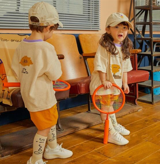 https://fulmo-img-server.com/everyday-kids-outfits/8cc8b54a-6406-4521-bd26-98dc652915cd.jpg