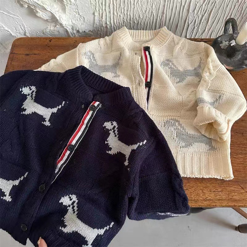 キッズファッション 愛らしい犬柄編み込み長袖カーディガン