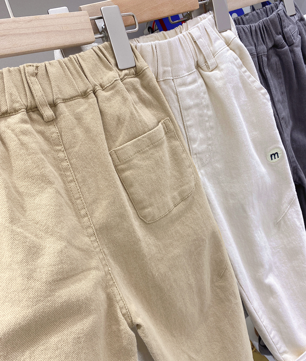 キッズファッション やわらか素材のゆったりシルエット長ズボン
