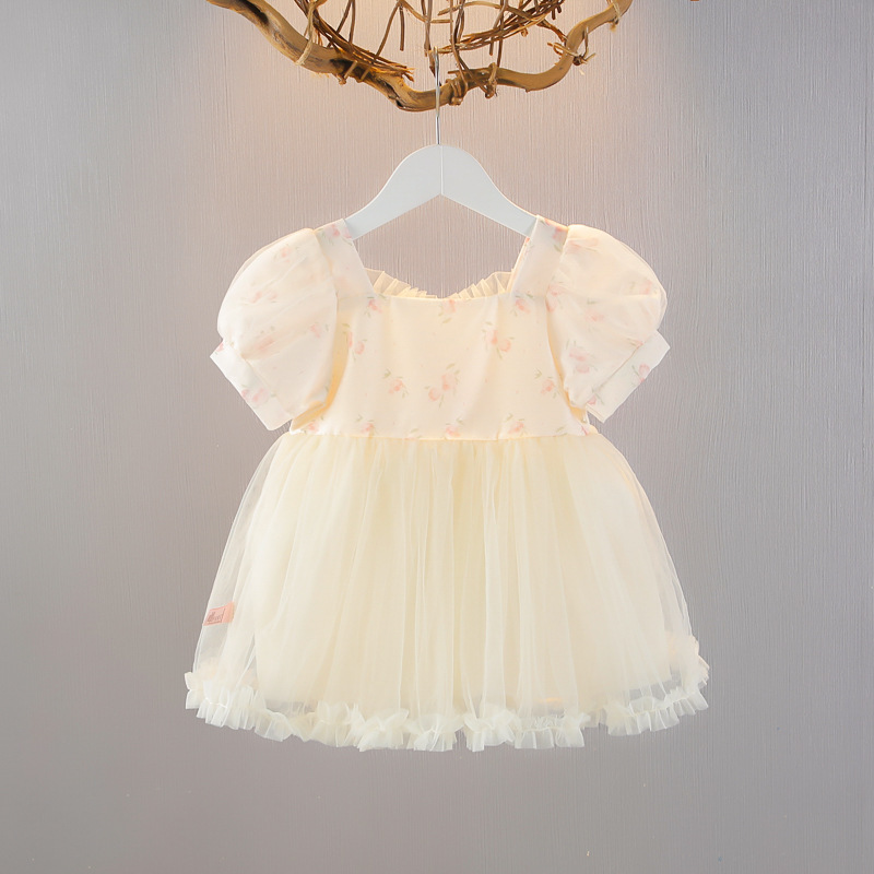 https://fulmo-img-server.com/everyday-kids-outfits/935560e3-63ef-41e0-9042-d75dce3923c6.jpg