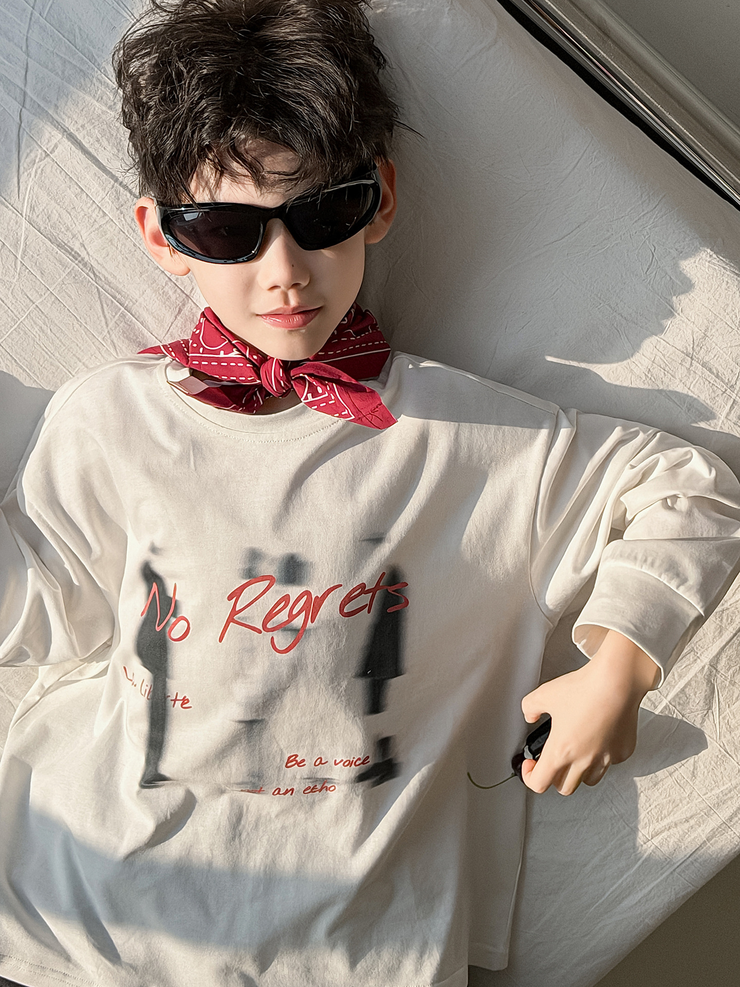 https://fulmo-img-server.com/everyday-kids-outfits/978e4775-d003-4da0-b0bb-237e8c45d529.jpg