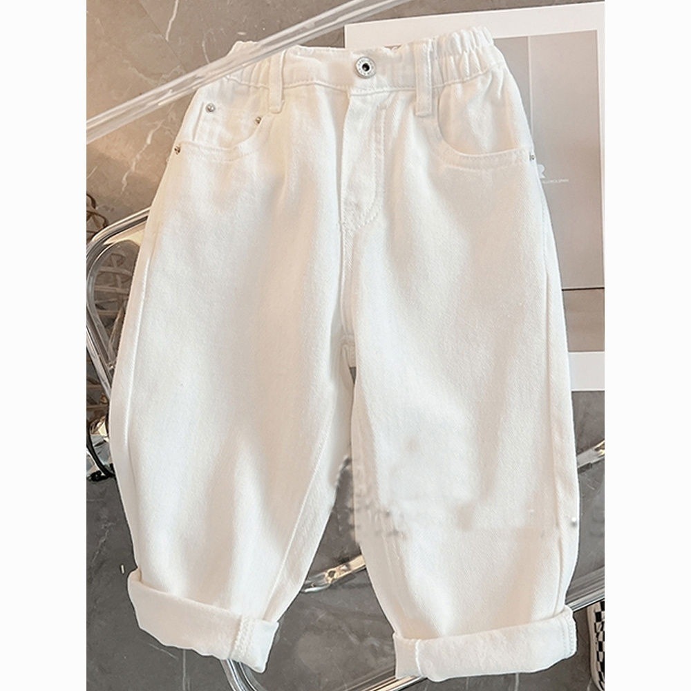 https://fulmo-img-server.com/everyday-kids-outfits/97af59ca-5acb-45ba-8b63-c6d5b15d8487.jpg