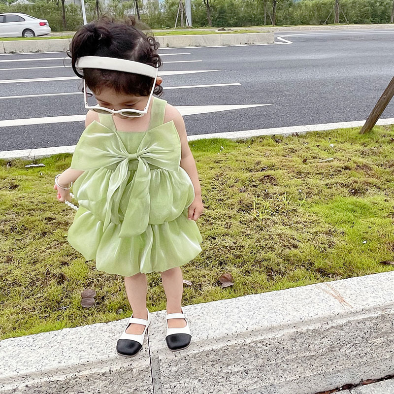 キッズファッション ふんわりリボン付き層重ねワンピース