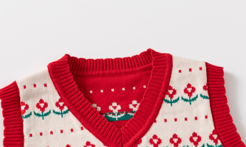 キッズファッション 花柄編み込み袖なしニットベスト