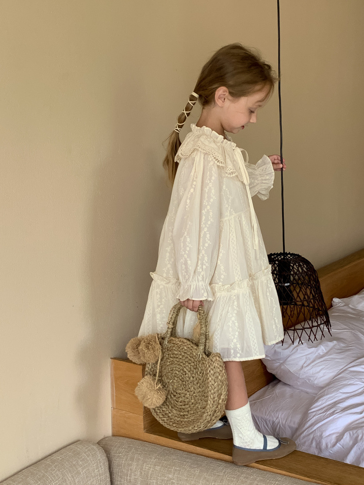 キッズファッション フリル襟レース装飾長袖ワンピース