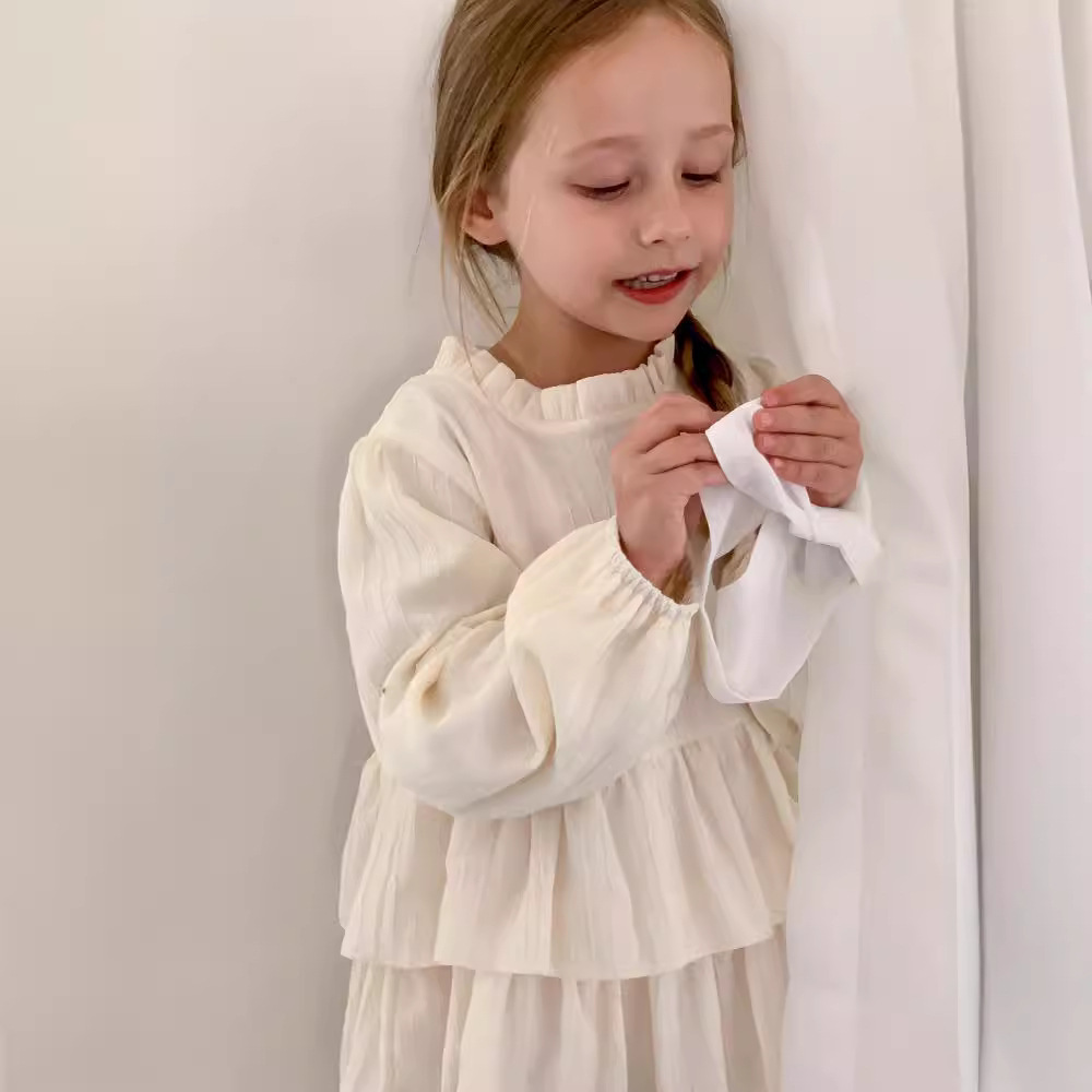 キッズファッション ふわふわ多層フリル長袖ワンピース