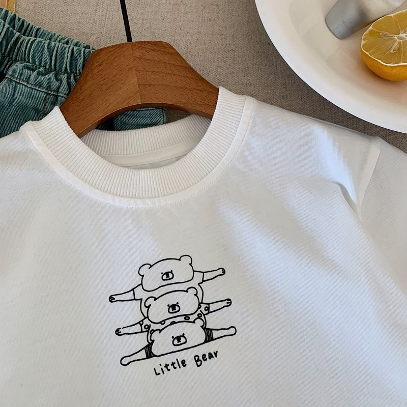 キッズファッション 小さなくま三匹重ねプリント長袖シャツ