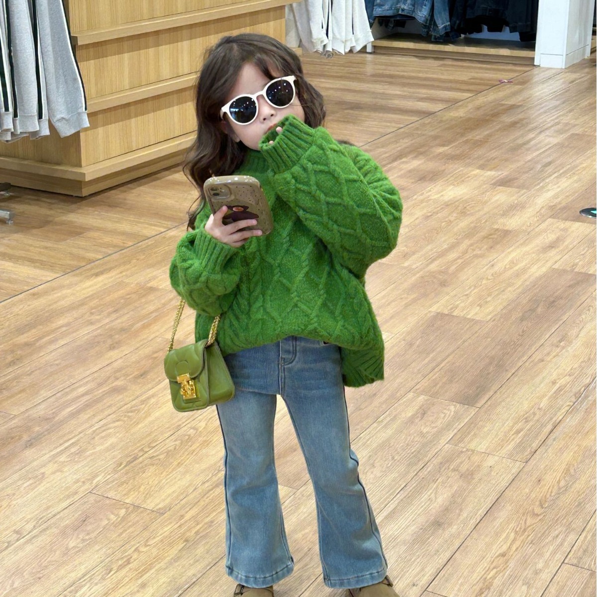 キッズファッション 女の子用ケーブル編み長袖セーター