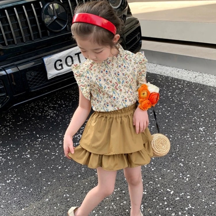 https://fulmo-img-server.com/everyday-kids-outfits/a6174693-b5db-4185-9327-b253cb5a6e8e.jpg