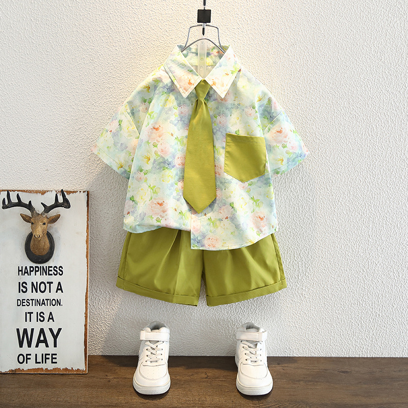 キッズファッション 花柄シャツ×ネクタイ付き半袖セットアップ