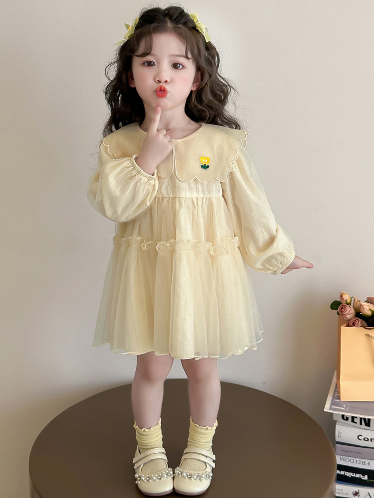 キッズファッション ひまわり刺繍つき丸襟チュール重ねワンピース