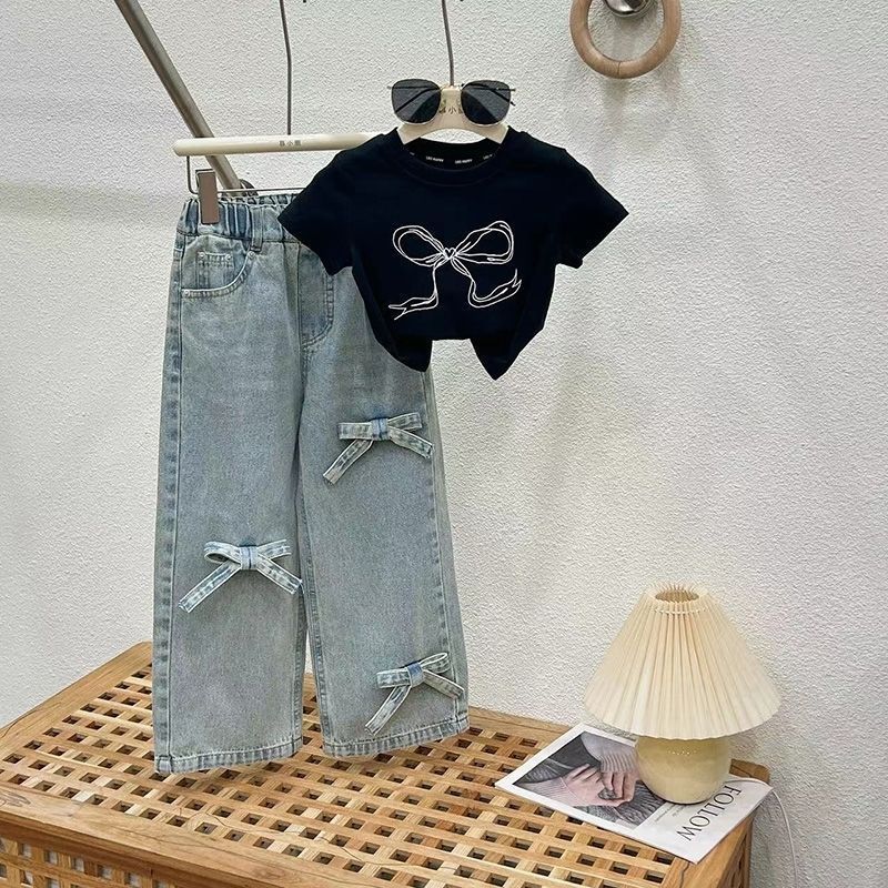 https://fulmo-img-server.com/everyday-kids-outfits/be4782db-ff6c-465e-92ee-3cf00b9b31ae.jpg