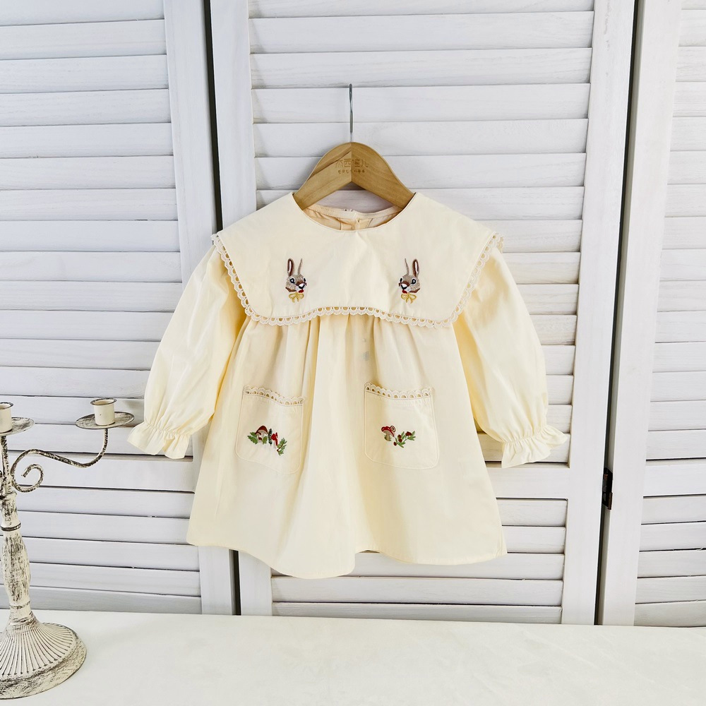 https://fulmo-img-server.com/everyday-kids-outfits/c417b845-2edb-4ba3-b22b-358472aa0a1b.jpg