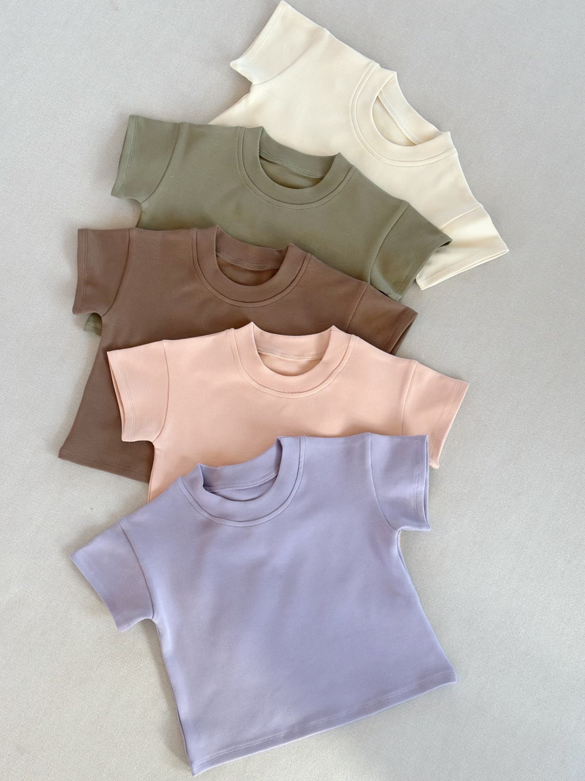 https://fulmo-img-server.com/everyday-kids-outfits/cc3fb860-96d4-46b7-80d8-06afa5e8d4f2.jpg