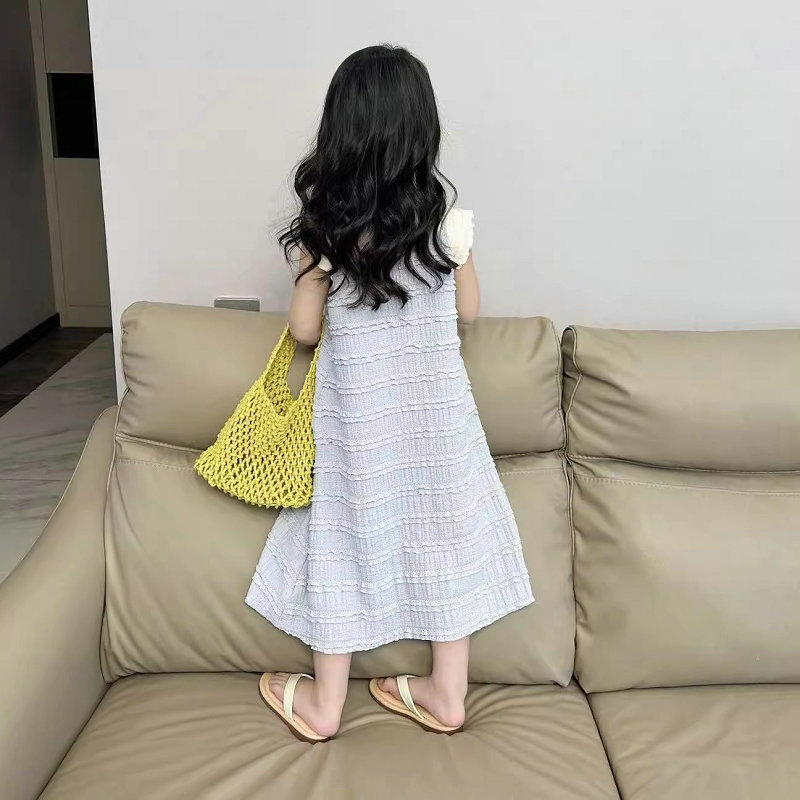 https://fulmo-img-server.com/everyday-kids-outfits/cd56200c-d087-4c97-9e6f-82ddfe414eb8.jpg